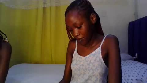 Vickky online show from April 18, 2026, 7:58 pm