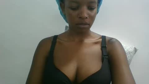 sweetz_candice online show from October 2, 2025, 12:34 pm