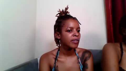 Snapshot of sweetz_candice chatting on April 26, 2026, 11:46 pm sweetz_candice online show from April 26, 2026, 11:46 pm
