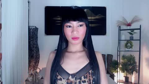 sweetzia online show from September 17, 2025, 3:41 am