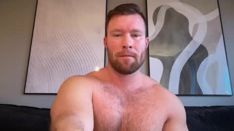 swekingxx online show from December 16, 2025, 9:47 am