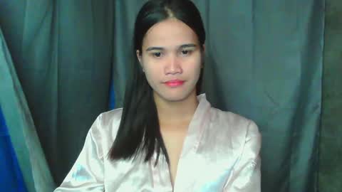 Rhea online show from April 19, 2026, 1:32 pm