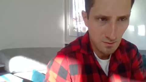 Snapshot of swissride chatting on September 15, 2025, 7:30 am swissride online show from September 15, 2025, 7:30 am