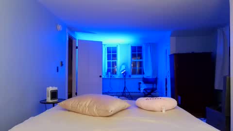 Snapshot of switchykitty chatting on February 10, 2025, 2:08 am ashley blayde online show from February 10, 2025, 2:08 am