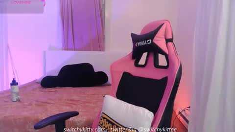 Snapshot of switchykitty chatting on September 26, 2025, 1:31 am ashley blayde online show from September 26, 2025, 1:31 am