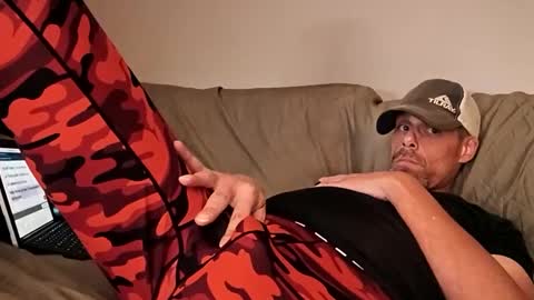 Snapshot of swontguy2025 chatting on September 9, 2025, 4:23 am swontguy2025 online show from September 9, 2025, 4:23 am