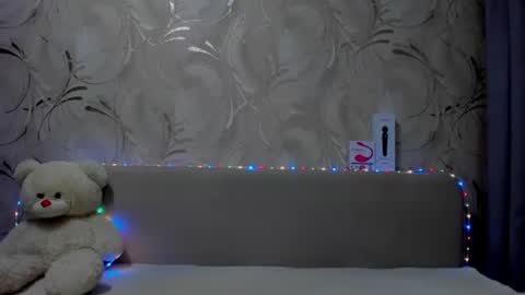 Ana online show from March 8, 2025, 1:28 am