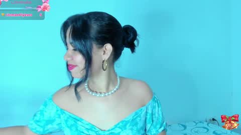 sylphy17 online show from January 5, 2025, 6:02 am