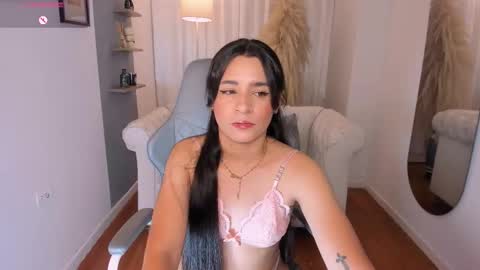 Snapshot of sylvana_cox chatting on February 20, 2026, 3:58 am sylvana online show from February 20, 2026, 3:58 am