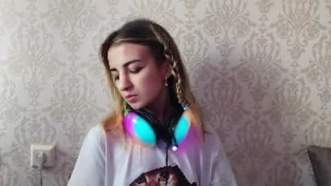 Emily online show from July 20, 2026, 10:39 am