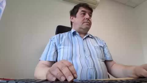 sympa_trique online show from June 8, 2026, 7:53 am