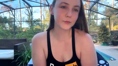 Jennah online show from January 25, 2025, 9:46 pm