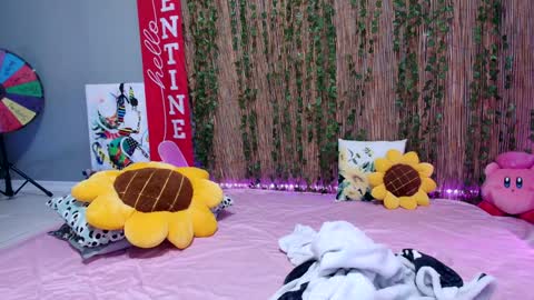 Jennah online show from February 6, 2025, 6:02 pm