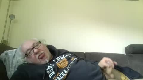 synek65 online show from January 3, 2025, 10:09 am