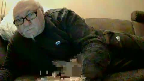 synek65 online show from January 10, 2025, 7:54 pm