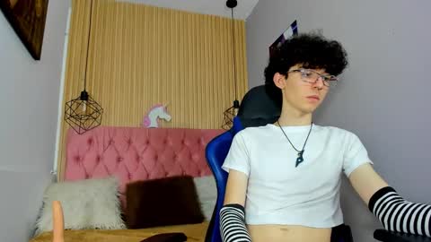 Syriussz online show from February 9, 2026, 8:24 pm