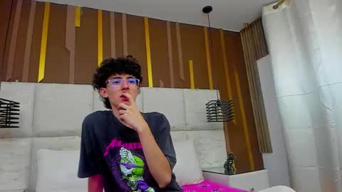 Syriussz online show from March 7, 2026, 1:35 am