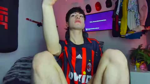 TONER online show from November 16, 2025, 5:13 am