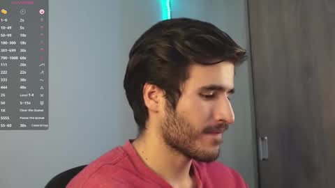 t0ny_wylie online show from December 13, 2024, 8:51 am