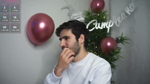 t0ny_wylie online show from February 18, 2025, 2:16 pm