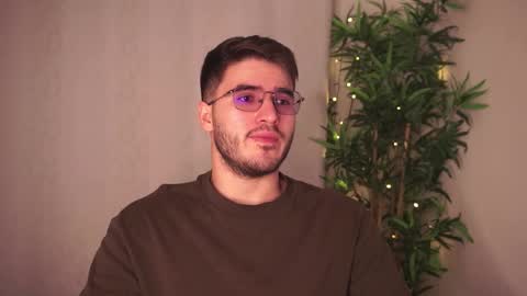 t0ny_wylie online show from March 21, 2026, 10:46 pm