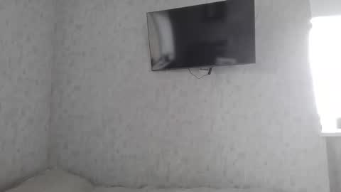 Den online show from October 22, 2025, 8:25 am