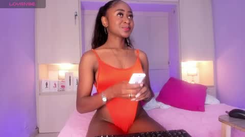 t4mmy_ online show from February 5, 2025, 5:09 am