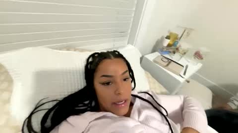 t_princess_t online show from February 13, 2025, 6:41 am