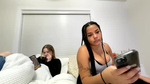 t_princess_t online show from February 26, 2025, 1:43 am