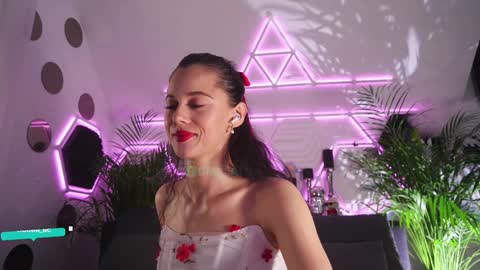 Snapshot of taanni_bc chatting on November 13, 2025, 11:14 pm TAANNI online show from November 13, 2025, 11:14 pm