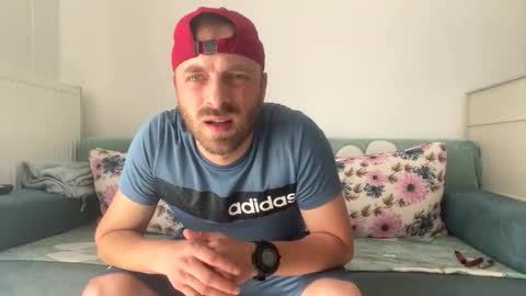 Snapshot of taboo_total_sex chatting on May 18, 2026, 8:09 am Alice online show from May 18, 2026, 8:09 am