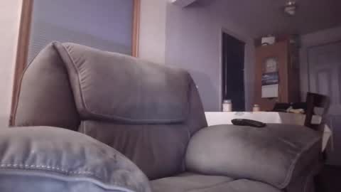 tacrunner66_ online show from March 9, 2025, 3:43 am