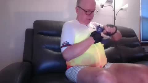 tacrunner66_ online show from October 6, 2025, 2:25 pm