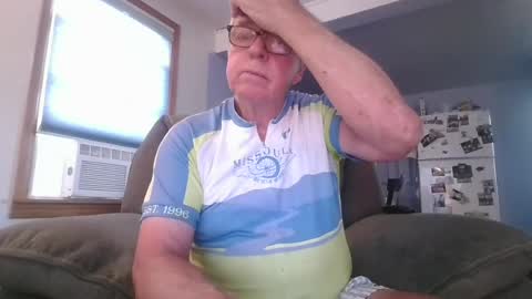 tacrunner66_ online show from July 15, 2026, 2:11 pm