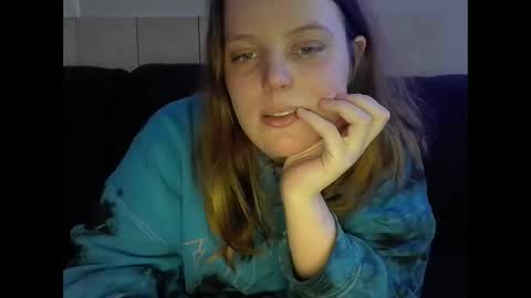 Snapshot of tacyluxe chatting on May 21, 2026, 8:54 am tacyluxe online show from May 21, 2026, 8:54 am
