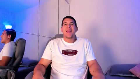 tadeo_vega online show from February 7, 2026, 3:43 am