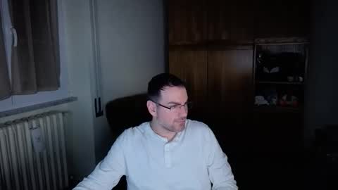 taf1989 online show from May 15, 2026, 11:01 pm