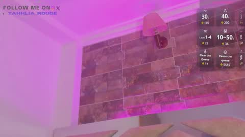 Tahhlia Rouge online show from November 5, 2025, 7:58 pm