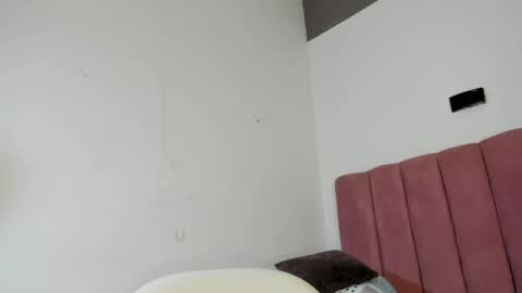 Snapshot of tahira_21 chatting on May 1, 2026, 8:02 pm Tahira online show from May 1, 2026, 8:02 pm