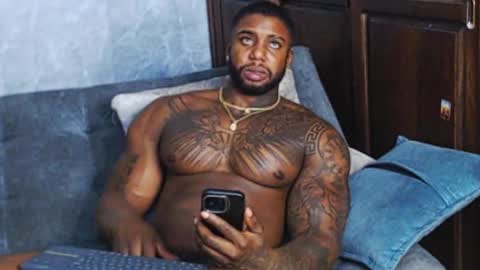 Tairon Tucke online show from December 30, 2024, 4:09 am