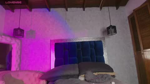 Taissa online show from April 16, 2026, 9:04 pm