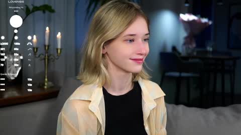 Mia online show from February 8, 2025, 1:43 am