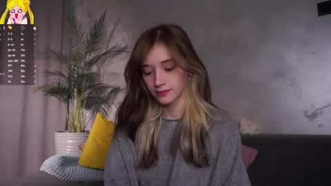 Mia online show from April 20, 2026, 2:14 am