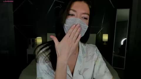 Sasha online show from November 3, 2025, 1:40 am