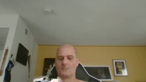 takerlover436295 online show from December 1, 2025, 7:41 pm