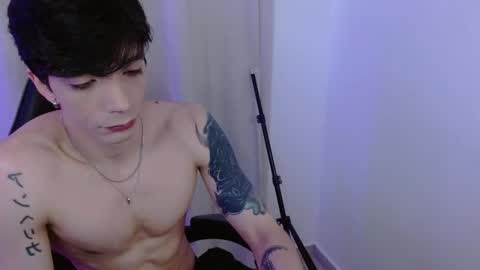 takeru___ online show from November 1, 2025, 5:48 pm