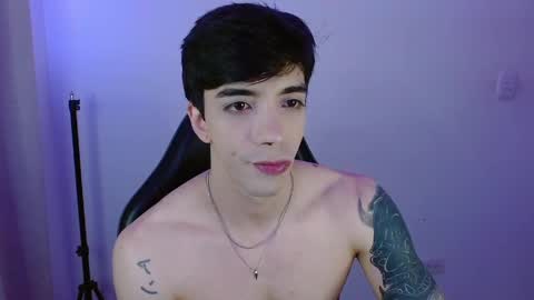 takeru___ online show from March 31, 2026, 11:49 pm