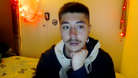 Snapshot of talhi_ chatting on June 29, 2026, 8:53 am talhi_ online show from June 29, 2026, 8:53 am