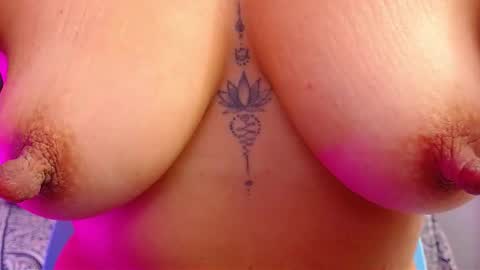 taliana36 online show from December 5, 2025, 2:14 pm