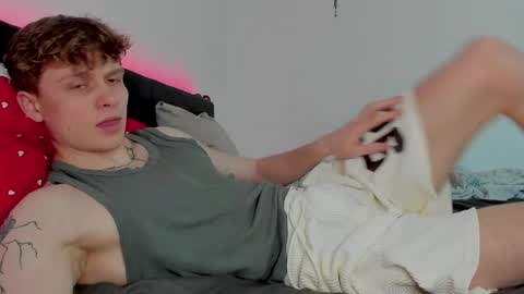 Colin online show from April 9, 2026, 4:23 am